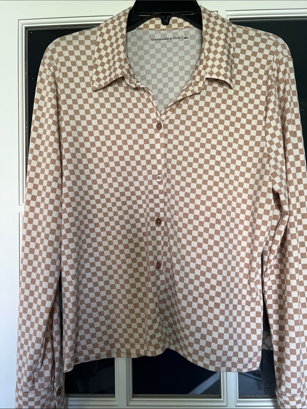 Abercrombie & Fitch Beige and White Checkered Button-Down Shirt